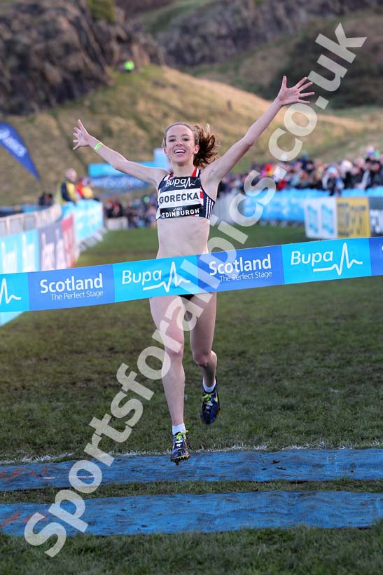 Emelia Gorecka wins the Junior Women BUPA Great Edinburgh Cross Country.